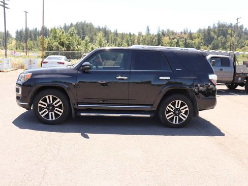 Used 2015 Toyota 4Runner Limited AWD/4WD image 8