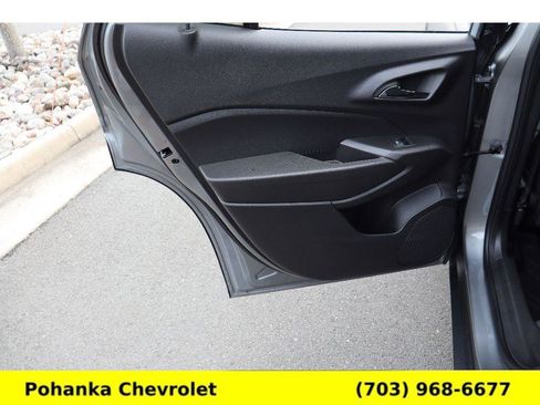 Certified 2025 Chevrolet Trax RS w/ Driver Confidence Package image 24