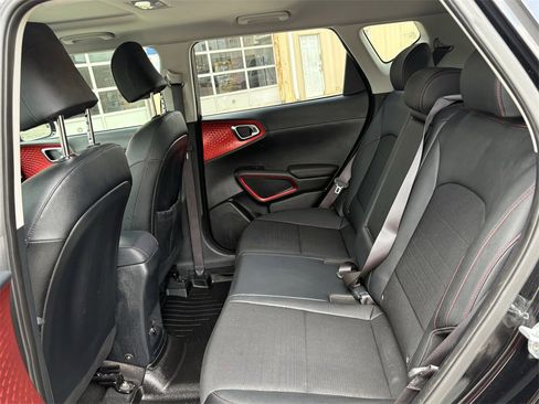 Used 2020 Kia Soul GT-Line Turbo image 25