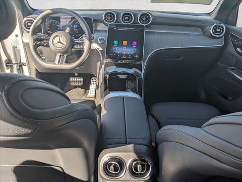Used 2026 Mercedes-Benz GLC 300 image 13