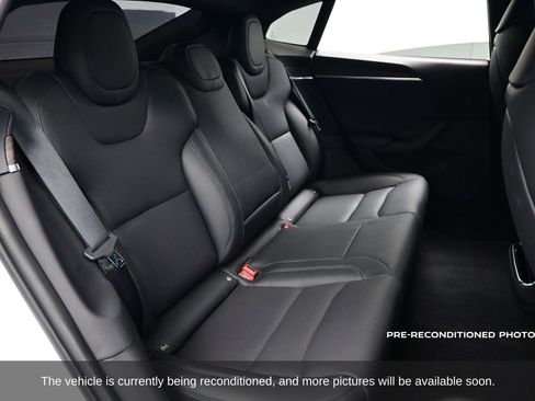 Used 2022 Tesla Model S image 29