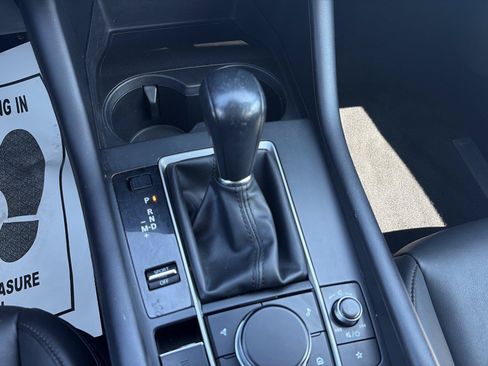 Used 2023 MAZDA MAZDA3 s FWD image 19