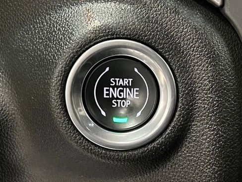 Used 2023 Chevrolet Silverado 1500 Custom image 30