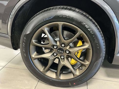 New 2026 Dodge Durango SRT Hellcat image 7