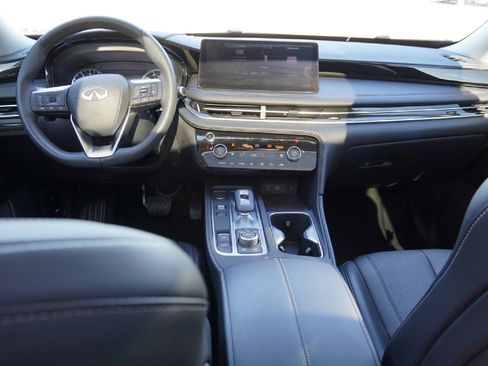 Certified 2025 INFINITI QX60 Pure image 25