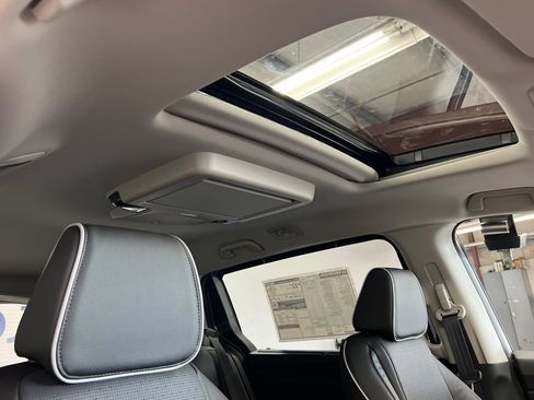 New 2026 Honda Odyssey Elite image 17