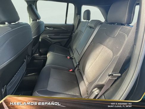 Used 2025 Jeep Grand Cherokee Laredo X w/ Luxury Tech Group I image 28