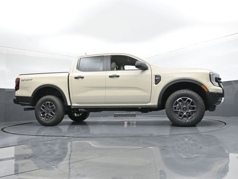 New 2025 Ford Ranger XLT w/ Equipment Group 301A High image 17