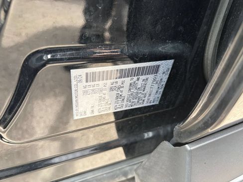 Used 2025 Nissan Rogue SV AWD/4WD image 31