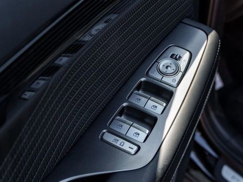 New 2025 Hyundai Palisade Calligraphy AWD/4WD image 18