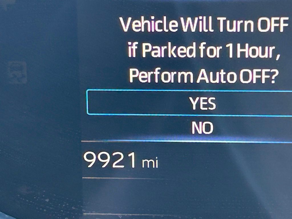 Used 2024 Toyota Prius Prime FWD image 14