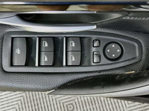Used 2018 BMW 430i Convertible RWD image 22