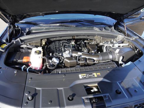 Used 2024 Jeep Grand Cherokee Altitude image 14