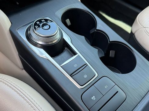 Used 2021 Ford Escape SEL w/ Technology Package FWD image 24