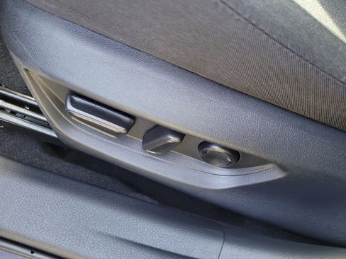 Certified 2025 Toyota Camry LE image 20