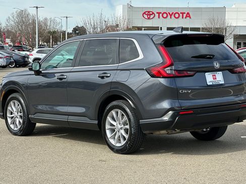 Used 2025 Honda CR-V EX-L image 6