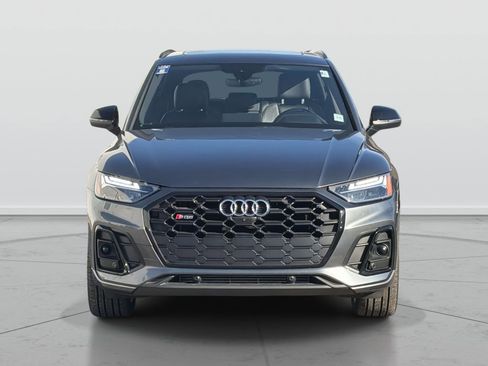 Used 2021 Audi SQ5 Premium Plus w/ Premium Plus Package image 2