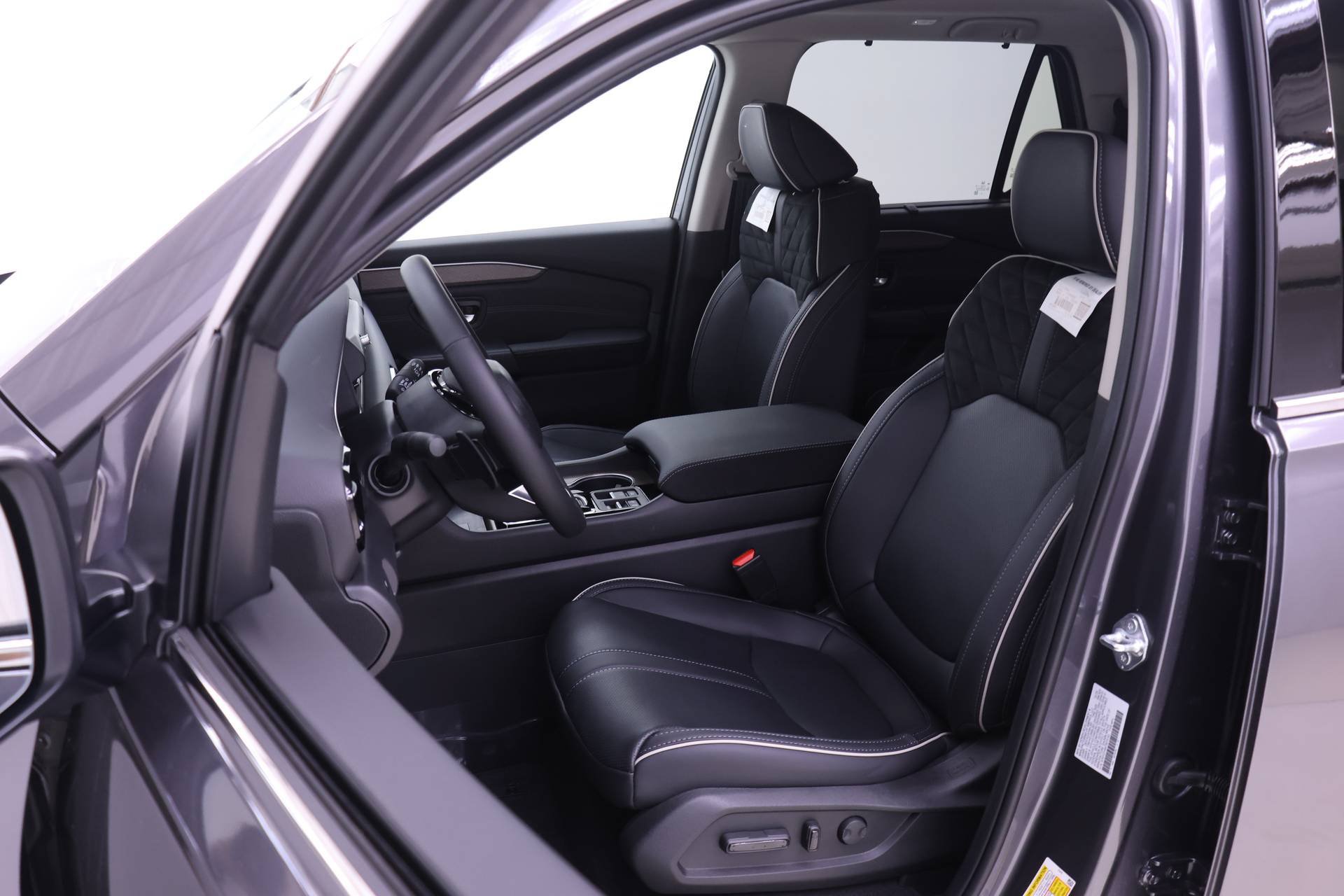New 2026 Honda Pilot Elite image 4