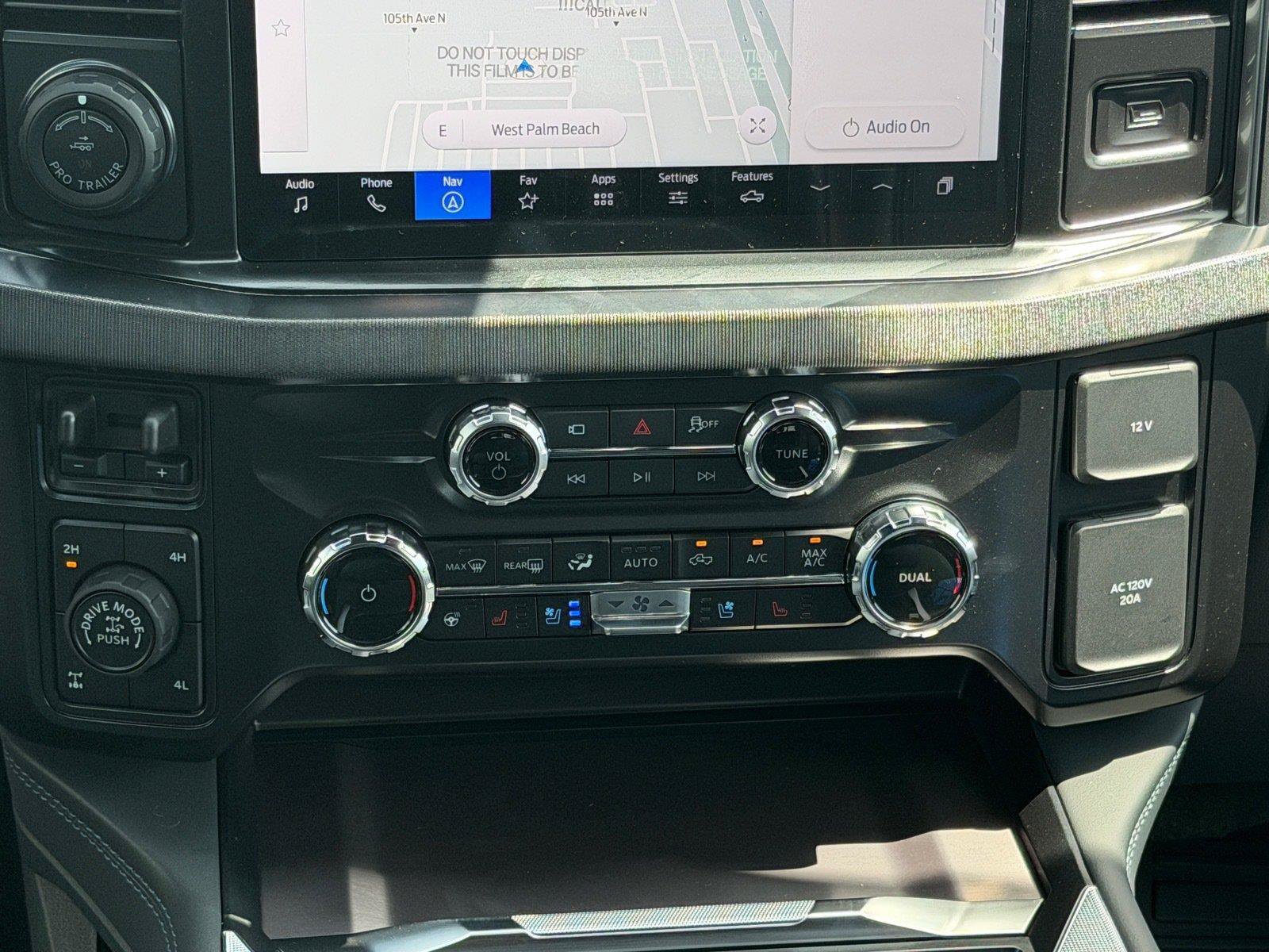 New 2026 Ford F350 Platinum w/ Tremor Off-Road Package AWD/4WD image 19