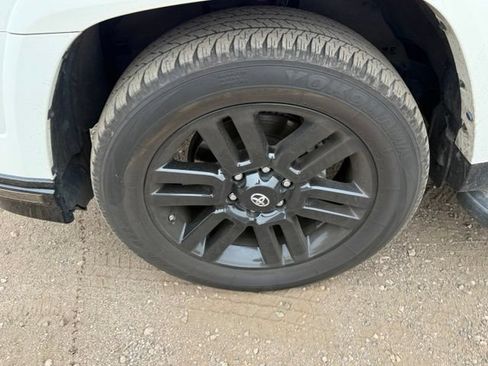 Used 2021 Toyota 4Runner Nightshade AWD/4WD image 11