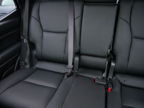 Certified 2025 Toyota 4Runner TRD Off-Road image 12