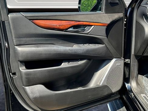 Used 2015 Cadillac Escalade ESV Premium AWD/4WD image 20