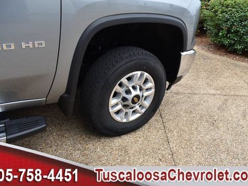 Certified 2025 Chevrolet Silverado 2500 LT w/ Convenience Package AWD/4WD image 12