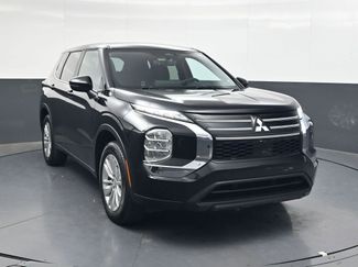 Used 2025 Mitsubishi Outlander ES AWD/4WD video 2