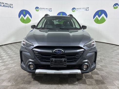 Used 2023 Subaru Outback Limited image 3