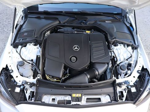 Used 2025 Mercedes-Benz C 300 Sedan image 63