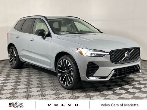 New 2026 Volvo XC60 B5 Ultra w/ Protection Package Premier image 2