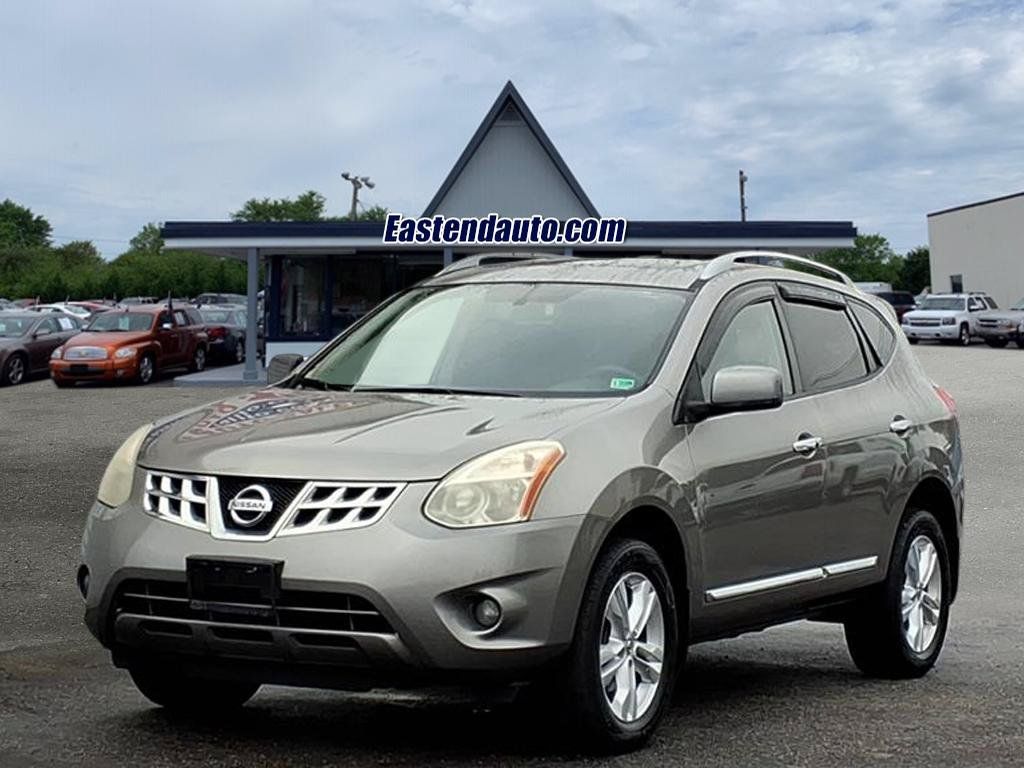 Used 2012 Nissan Rogue SV w/ Premium Pkg FWD image 1