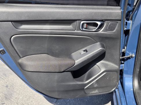 Used 2025 Honda Civic Sport image 23