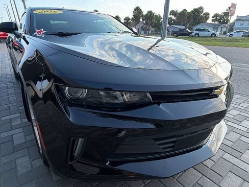 Used 2016 Chevrolet Camaro LT RWD image 9
