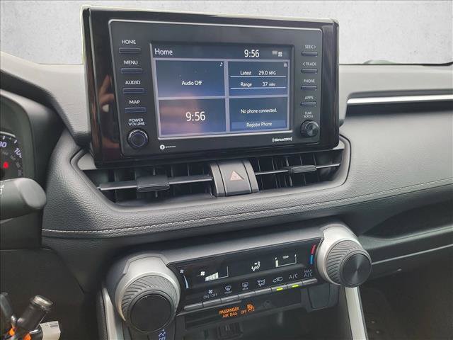 Used 2022 Toyota RAV4 LE FWD image 18