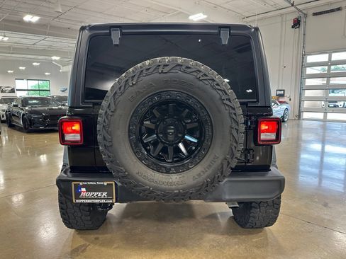 Used 2022 Jeep Wrangler Unlimited Sport AWD/4WD image 6