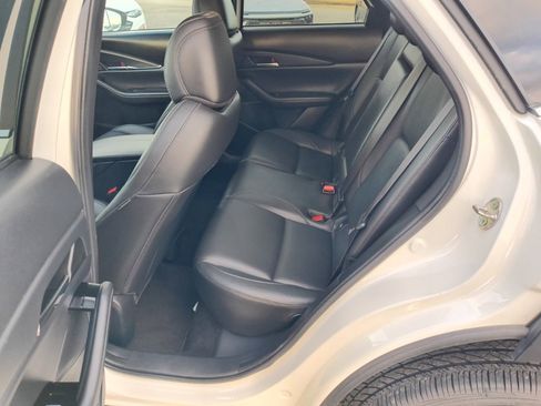 Used 2025 MAZDA CX-30 AWD 2.5 S w/ Preferred Package image 18