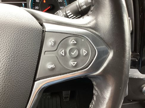 Used 2019 Chevrolet Traverse LT image 6