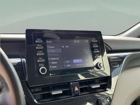Used 2023 Toyota Camry SE FWD image 18