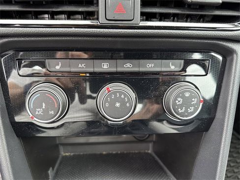Used 2025 Volkswagen Taos S image 22