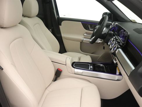 New 2026 Mercedes-Benz GLB 250 GLB 250 image 10