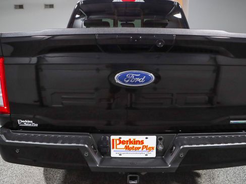 Used 2023 Ford F150 Lariat w/ Equipment Group 502A High AWD/4WD image 9