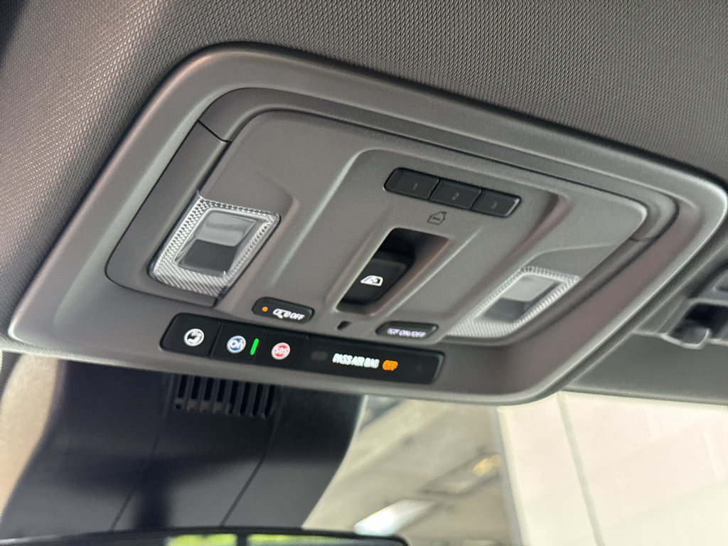 New 2026 GMC Sierra 1500 Elevation w/ Elevation Premium Package AWD/4WD image 39