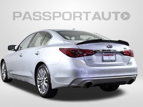 Used 2020 INFINITI Q50 Luxe w/ Essential Package (3.0T Luxe) AWD/4WD image 5