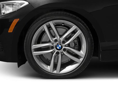 Used 2016 BMW 228i xDrive Coupe image 10