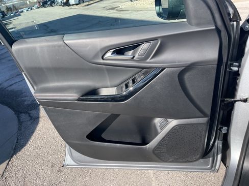 Certified 2025 Chevrolet Equinox RS w/ Safety and Technology Package image 39