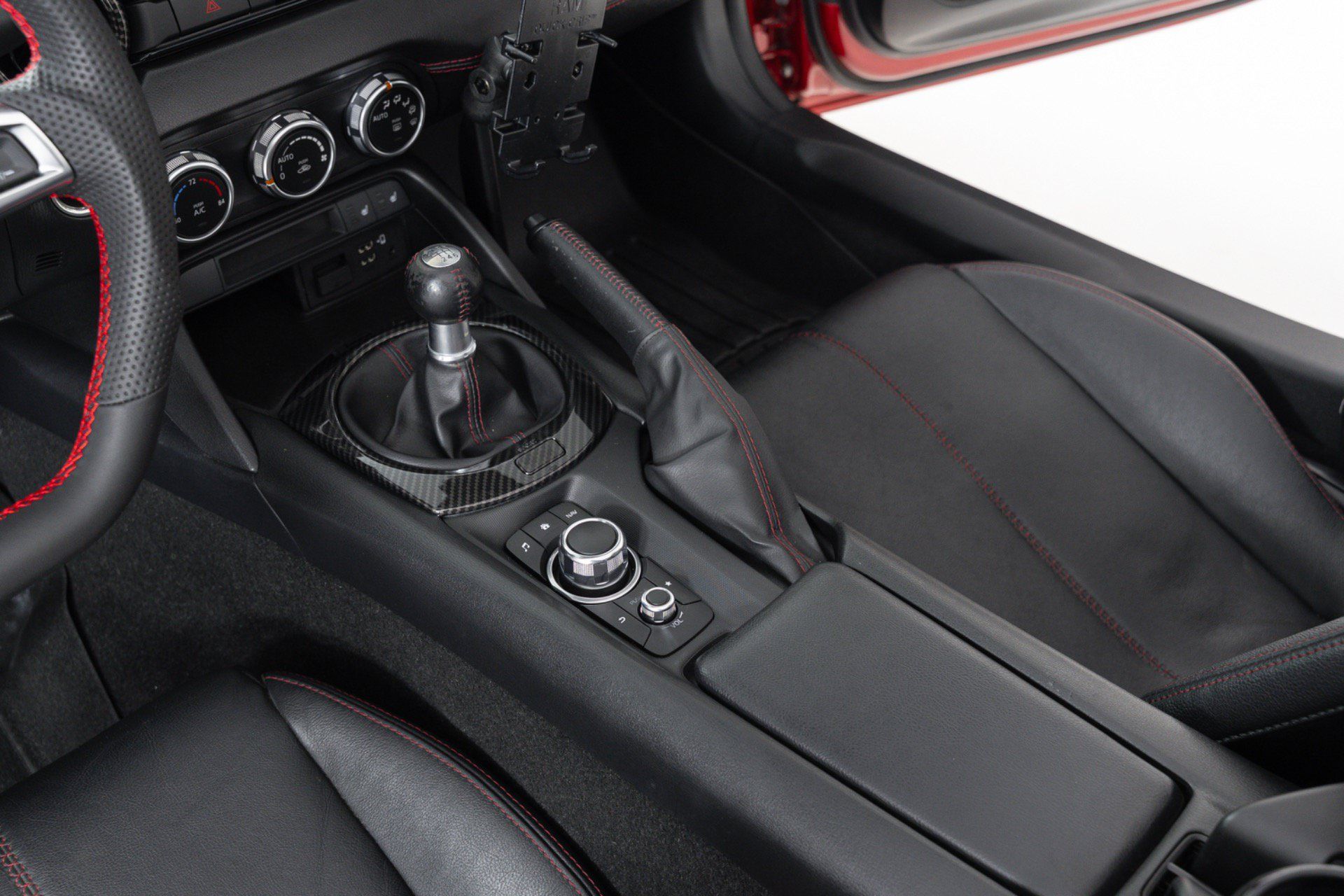 Used 2016 MAZDA MX-5 Miata Grand Touring RWD image 25