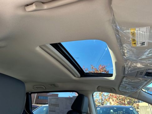 New 2026 Honda Odyssey EX-L image 12