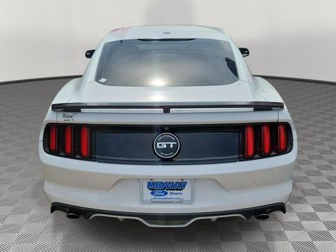 Used 2016 Ford Mustang GT Premium RWD image 5
