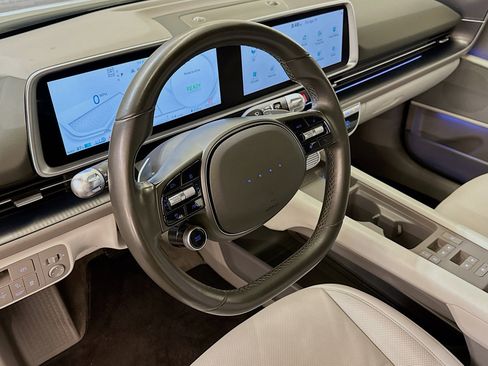 Used 2024 Hyundai Ioniq 6 SEL image 18